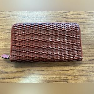 Woven Leather Wallet with Zipper Close
